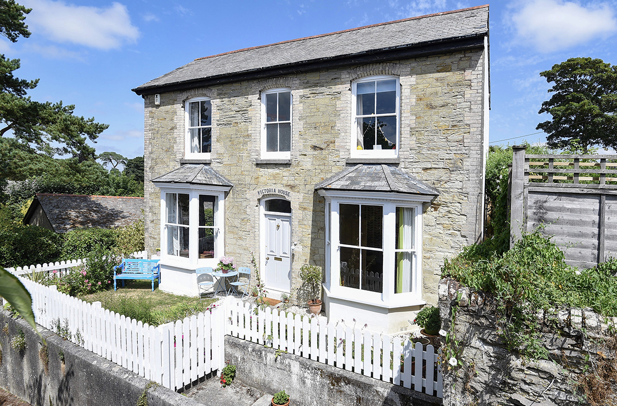 Victoria House, The Avenue, Truro Rohrs and Rowe